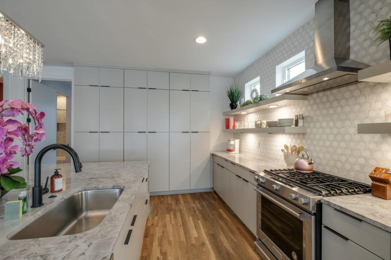 Вилла Dolly'S Big House - 18 Beds Skydeck Views Нэшвилл Экстерьер фото