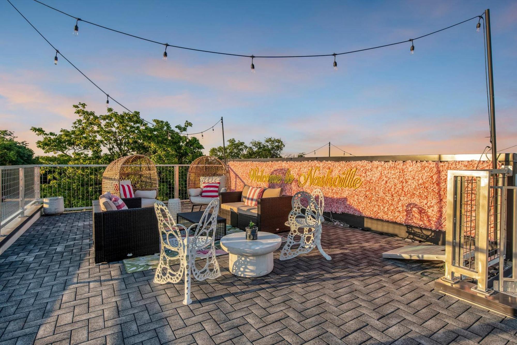 Вилла Dolly'S Big House - 18 Beds Skydeck Views Нэшвилл Экстерьер фото